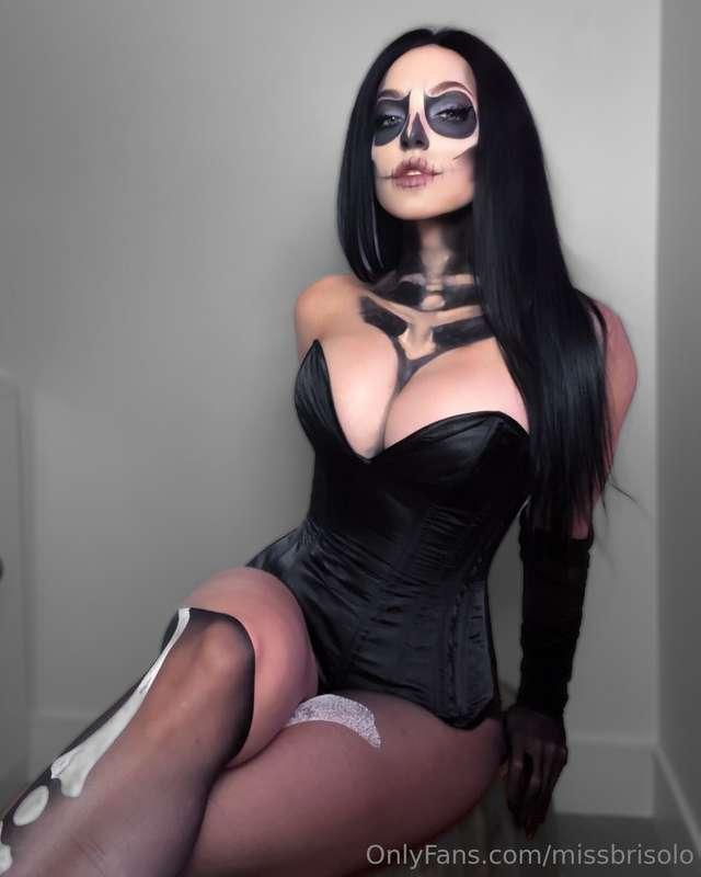 would you submit yourself to me? 😘