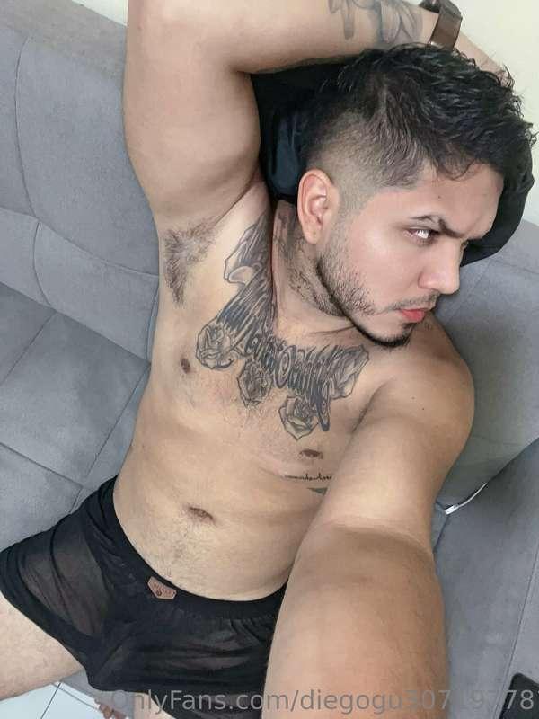 Hola 🤫