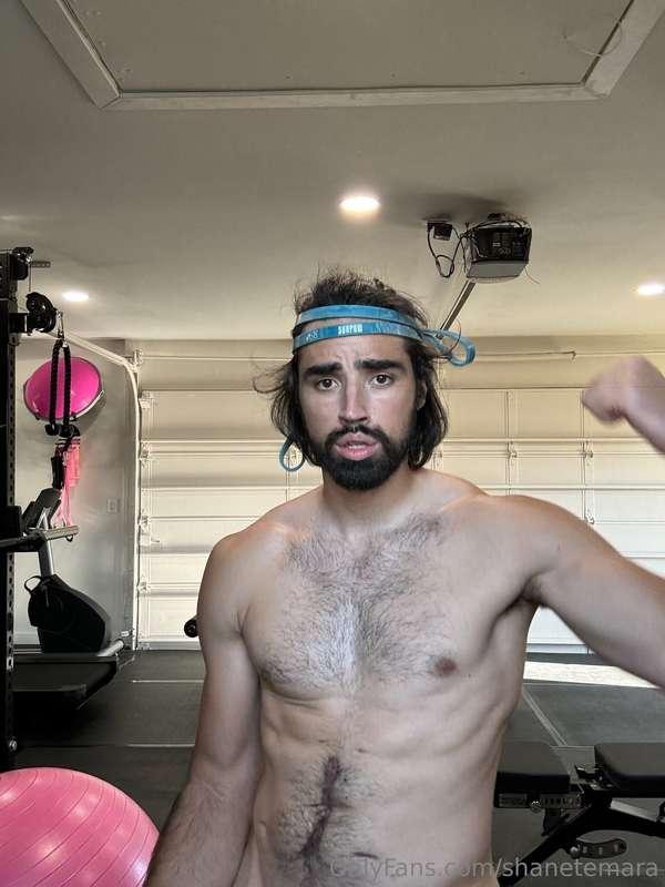 Not gonna lie… my workout got real intense today.Didn’t expe..