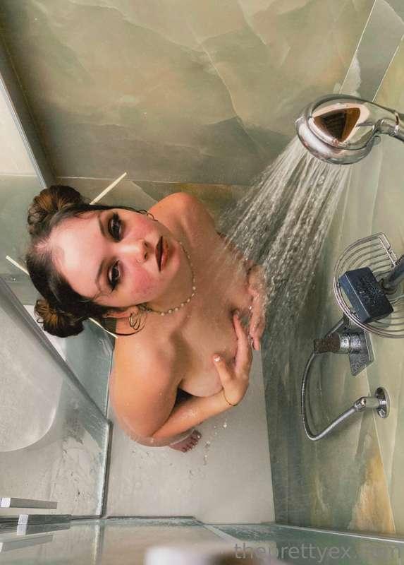 Are you coming to take a shower with me?.. there's a problem..