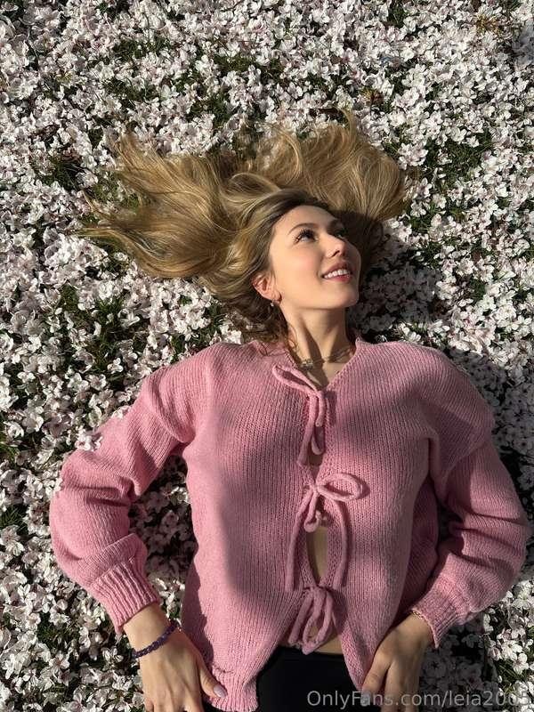 Spring is the most beautiful time of the year for me ❤️‍🔥 I ..