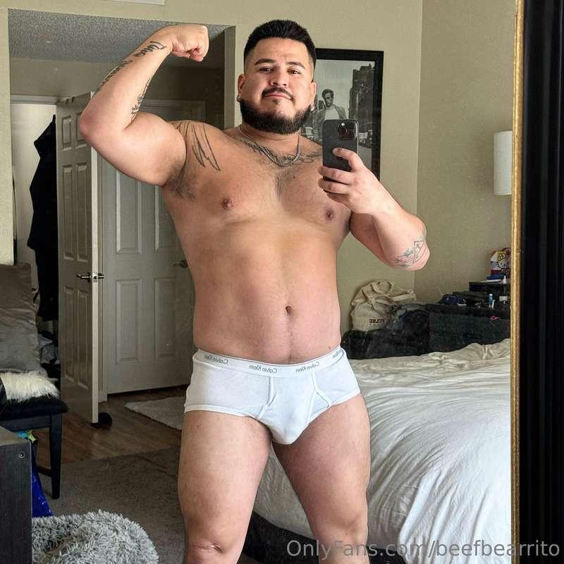 Underwear or nude?