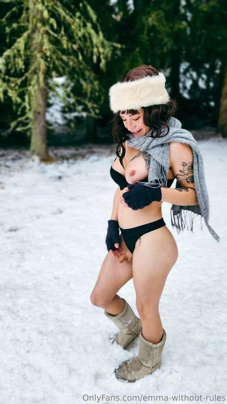 More snooow
