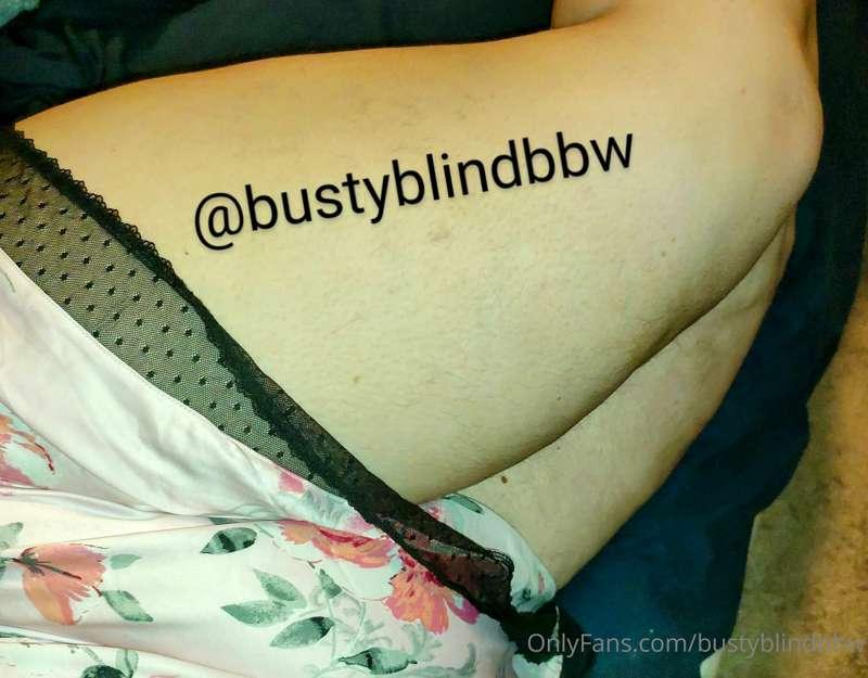 bustyblindbbw main image