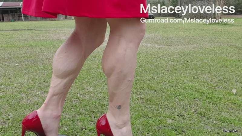 laceys_muscular_calves image #10
