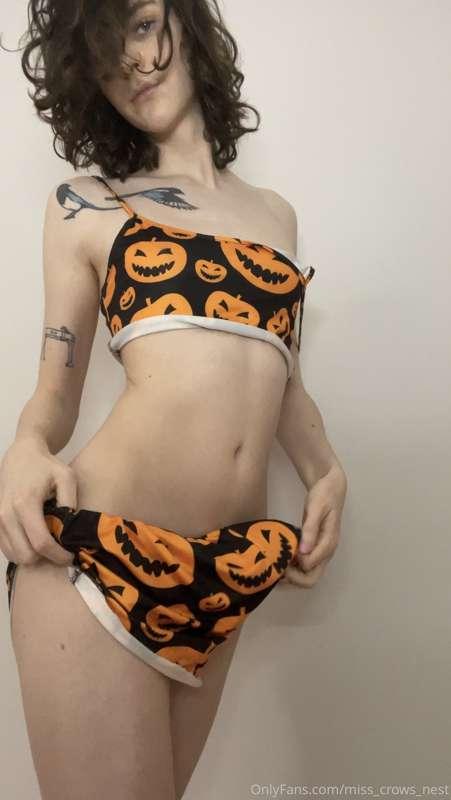 miss_crows_nest image #1