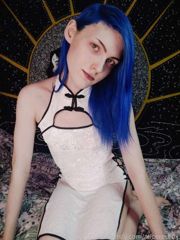 aliceredfox image #1