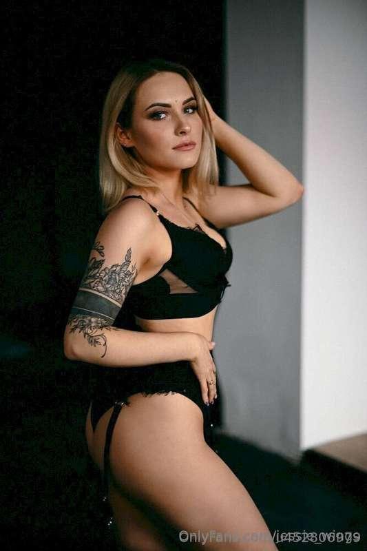 💖𝐅𝐑𝐄𝐄𝐄 𝐒𝐔𝐁𝐒𝐂𝐑𝐈𝐏𝐓𝐈𝐎𝐍💖@@alexa_blondi A hot hottie with a stunn..
