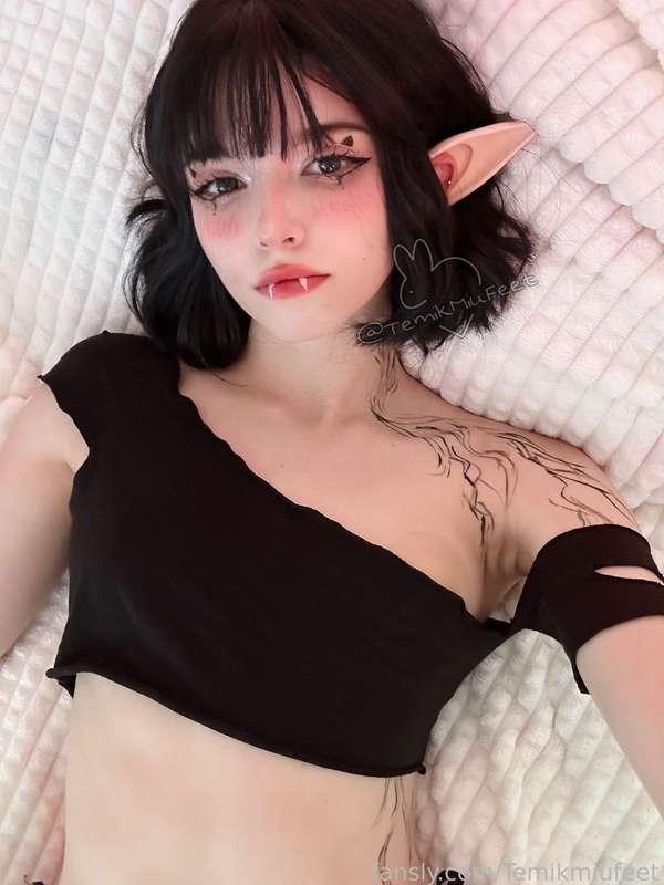 temikmiufeet image #1