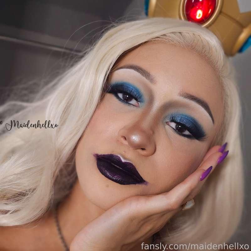 maidenhellxo image #9