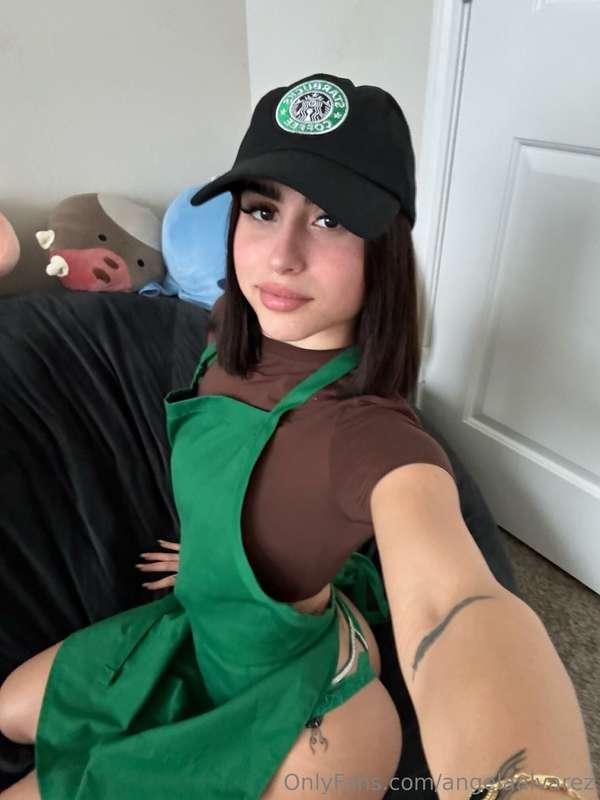I just had sex with my Starbucks boss 🙈  Dm me "STARBUCKS" t..