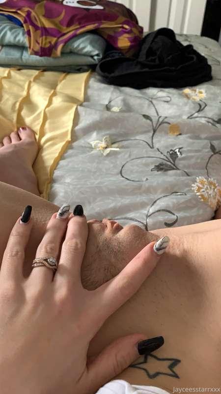eat me daddy😏