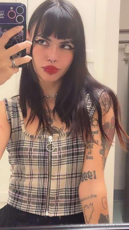 How perfect i look today? 😳😈