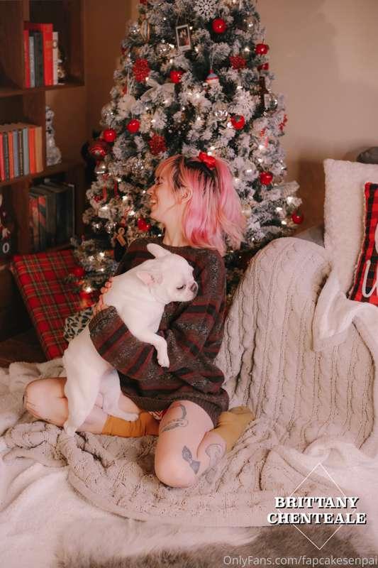 This christmas set is from 2019! My short lived pink hair er..