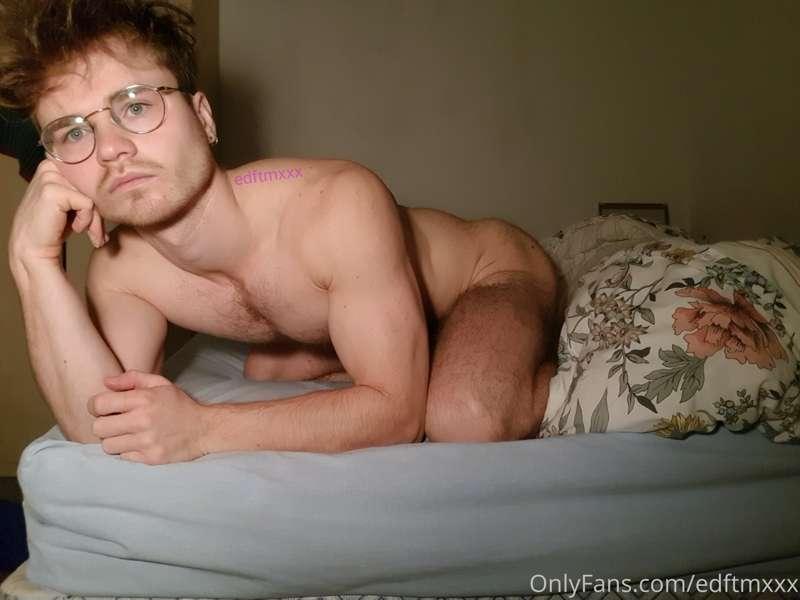 I want to suffoc@te you with my pussy, fuck your face, ride ..