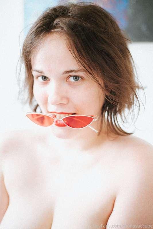 Third part of the shoot with le.white.fox