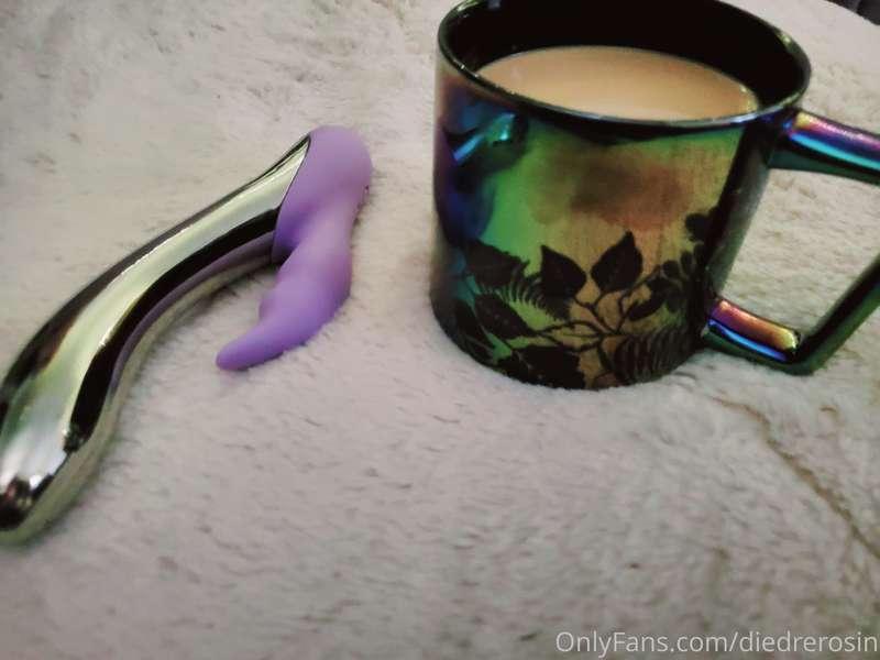 💙Starting my day off on the right foot💙