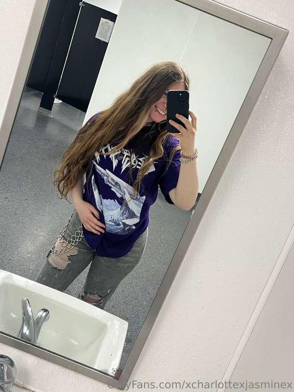 Fit for today! <3 who wants to help me pick out new summer c..
