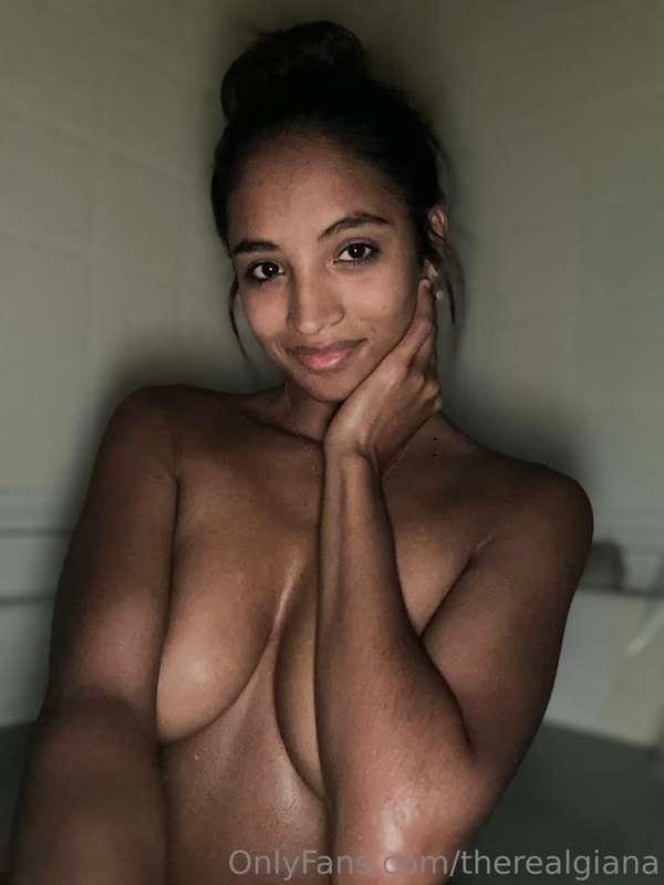 therealgiana main image