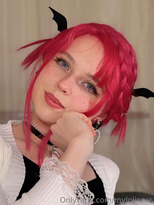 Pretty lil doll <3
