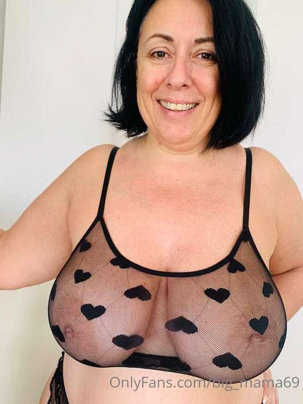 Put your cock in my between my tits