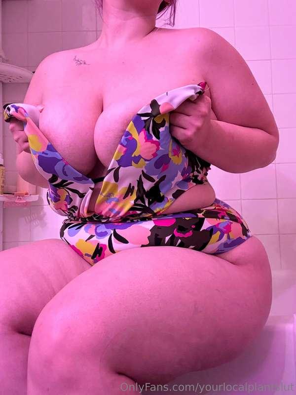 yourlocalplantslut image #3