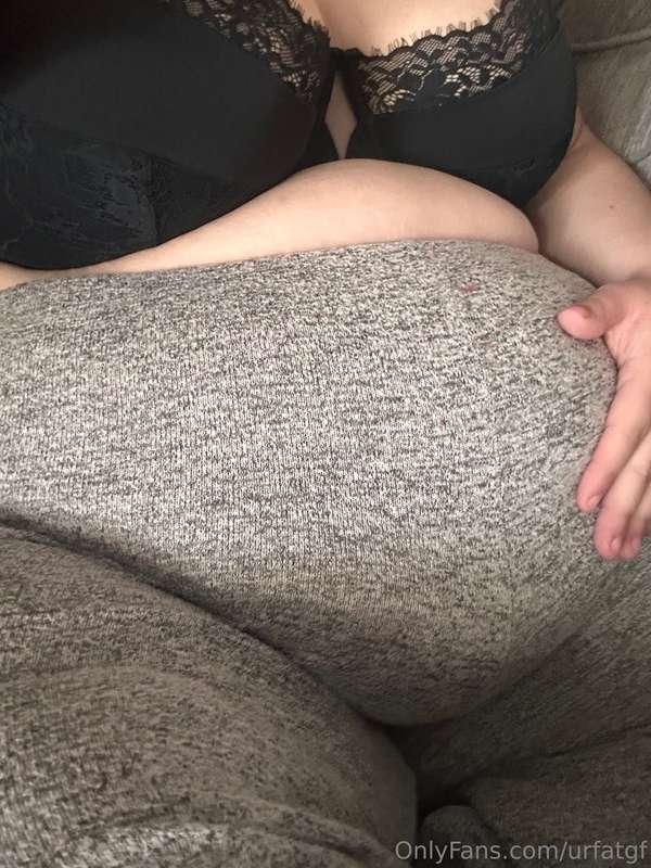 the way my pants are digging into my stuffed belly 🥴😵‍💫 have..