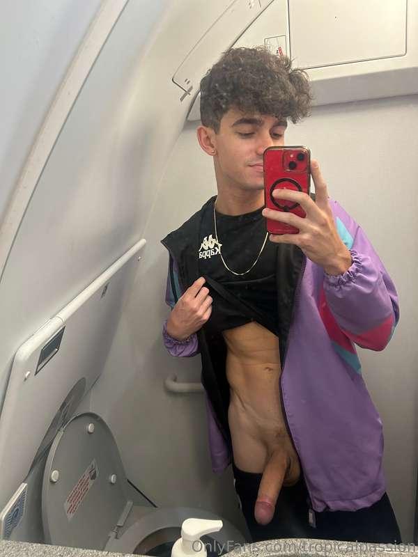 De viaje 🤫✈️