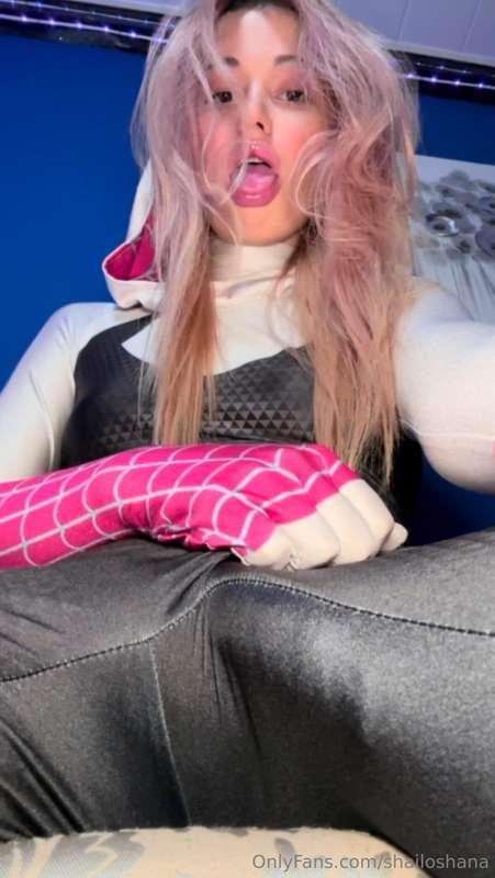 😏😏😏🛐