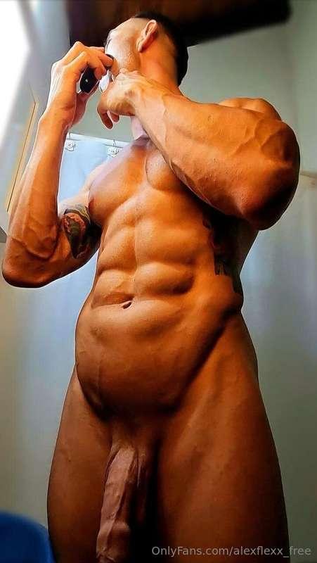 alexflexx_free image #0