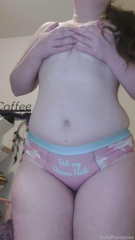 fulloffantasies image #4