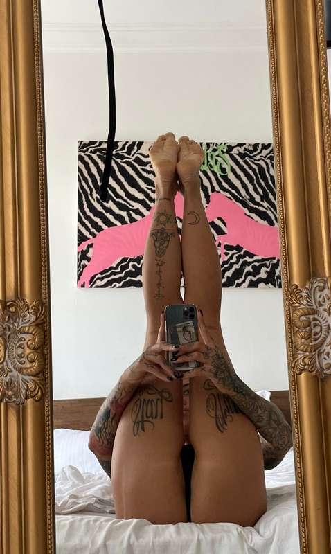 Smile, I'm taking you off 📸