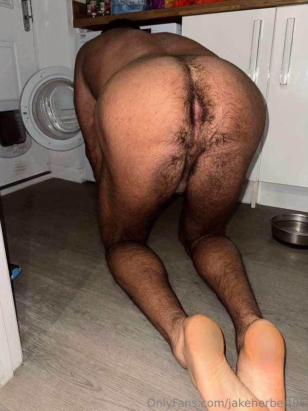 Me everytime I get the washing out 🍑
