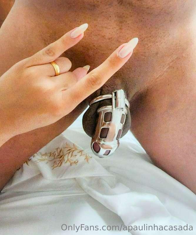 Cuckold chastity cock cage