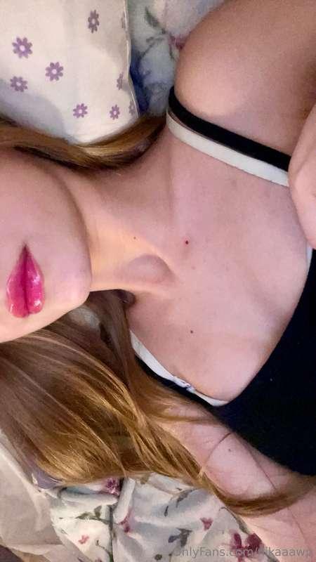 I love lip glosses💕