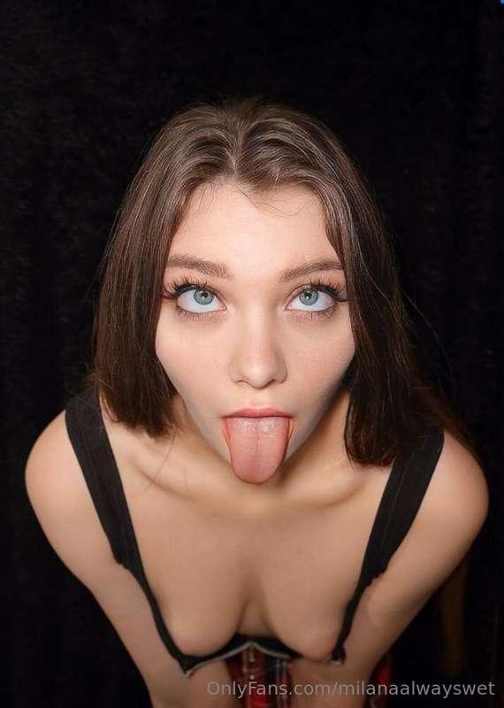 🔥 **FREE PAGE ****@tina_rainheart** **18 YEAR**🔥** **🤍The cu..