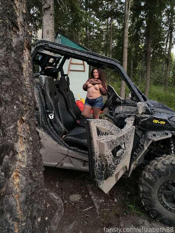 elizabeth88 image #1