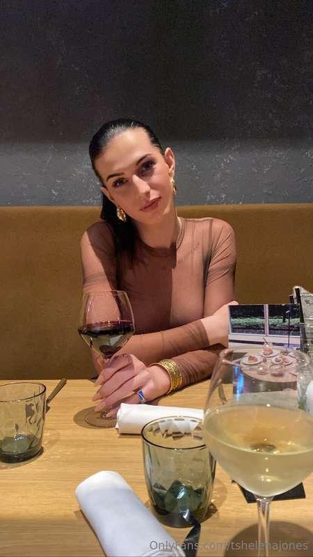 Sippen on wine, enjoying my beautiful life x