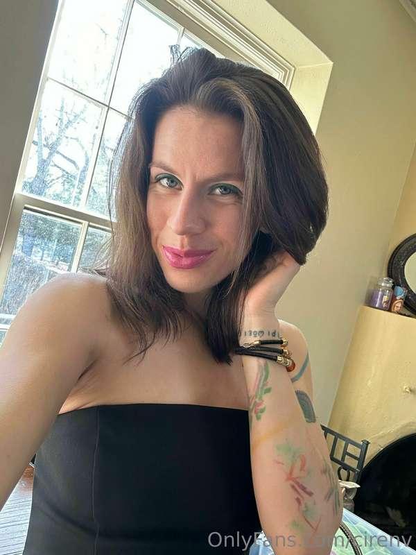 Wanna know what’s on my dirty mind? Just ask. 😈💦