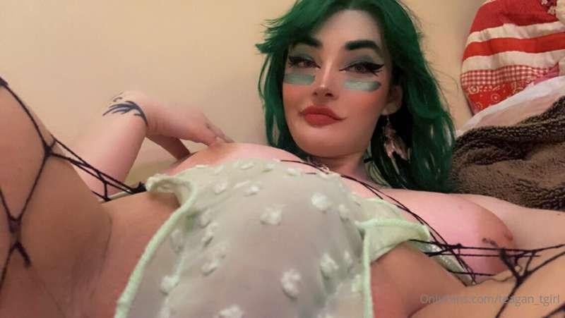 Your big tittied goth gf is now complete! Green hair forever..