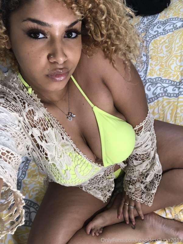 lil sexy selfie action 😋