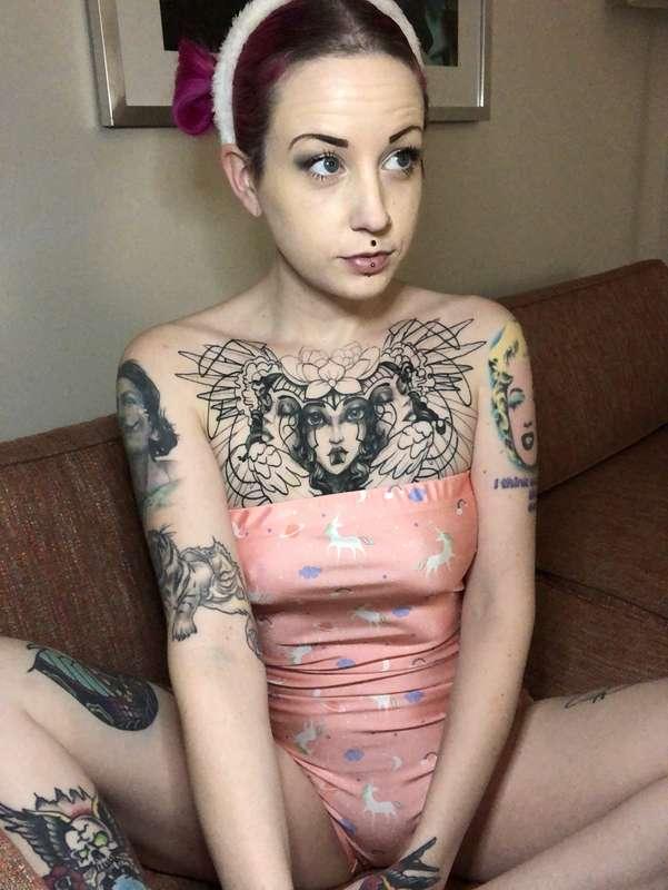 ladylazarus image #2