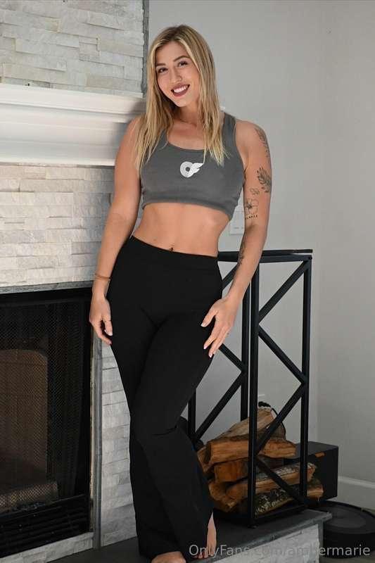 Catch a glimpse 😊🩵