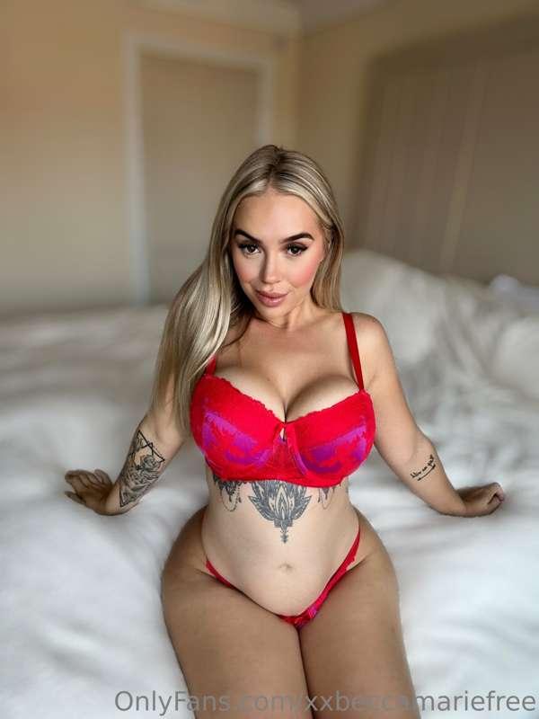 Daddy would you let me sit on your face 😈
