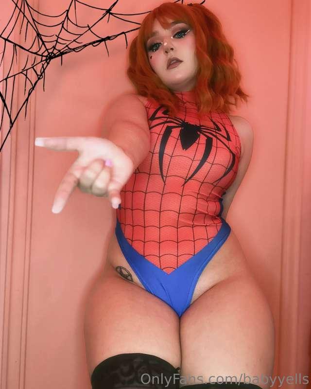 gonna wrap you in my webs🕸️
