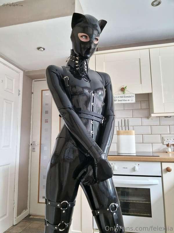 How would you prefer your rubber doll?~