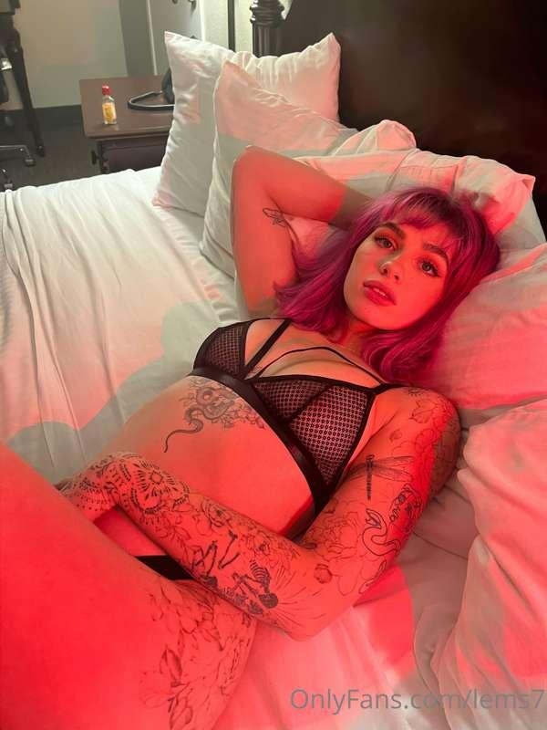 been out of town on vacation but i’m back!!! ❤️ who wants to..