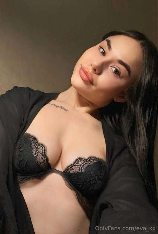 YOUR SWEET SEXY BRUNETTE @maddy_black IS WAITING FOR YOU!!!😱..