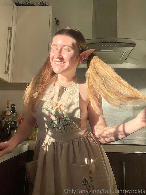 Gingie The Baker Elf Has Arrived! 👩🏼‍🍳 I love how ginger my ..