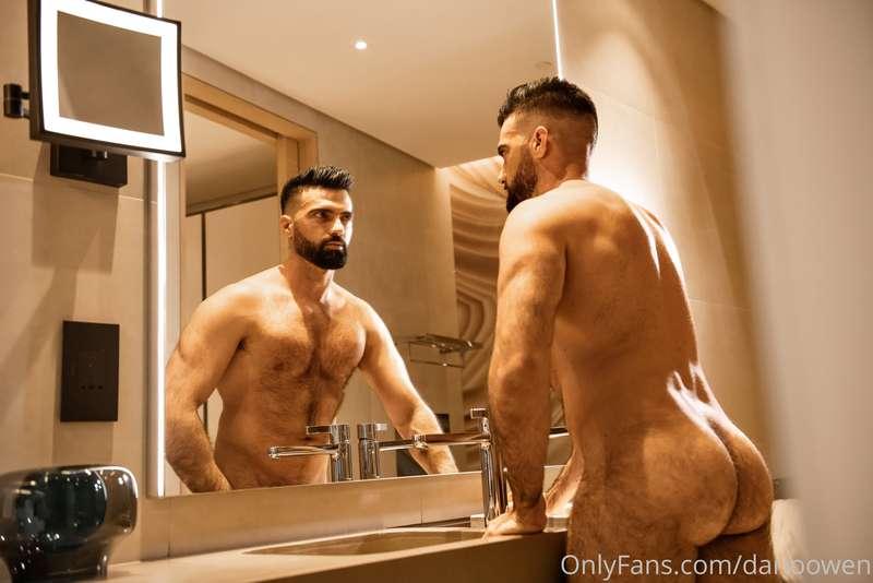 Do you think the best asses🍑 are from 🔝 guys?